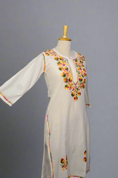 Alnoora Hand Embroidered Cotton Lucknowi Chikankari Straight Kurti